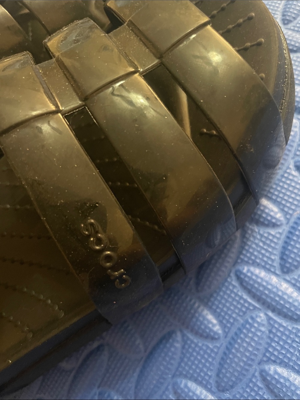 Black crocs jelly sandals - Picture 2 of 3